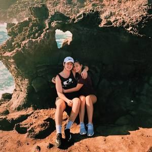 Meet your Posher, Julia